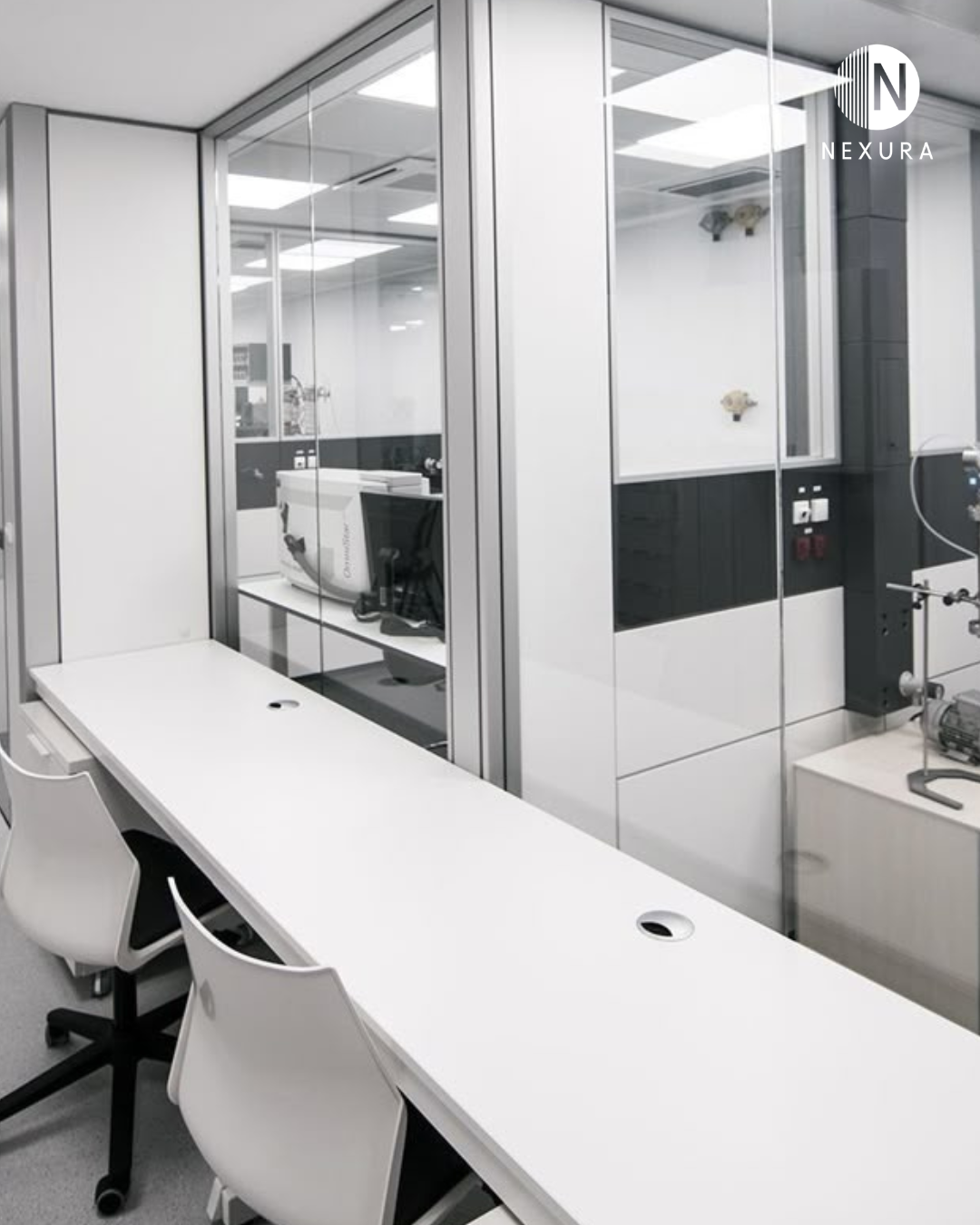 Meja Laboratorium Medis & Fasilitas Publik Khusus Solid Surface Nexura DI IKN