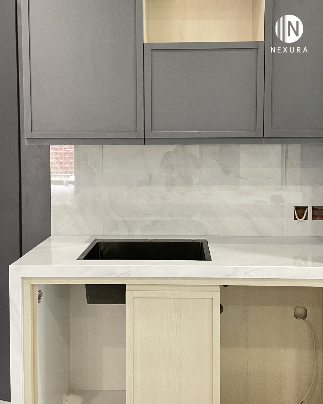 Premium Kitchen Set & Countertop Meja Makan solid surface nexura di IKN
